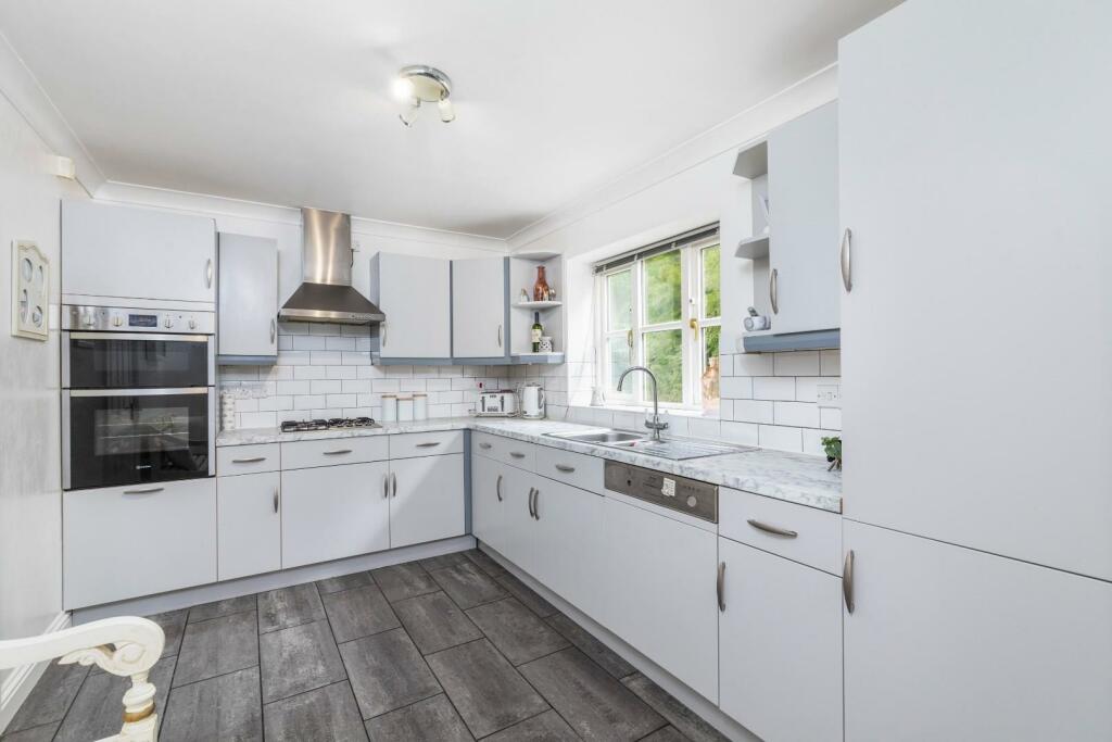 Additional property image - Stepping Stones, East Morton, Keighley