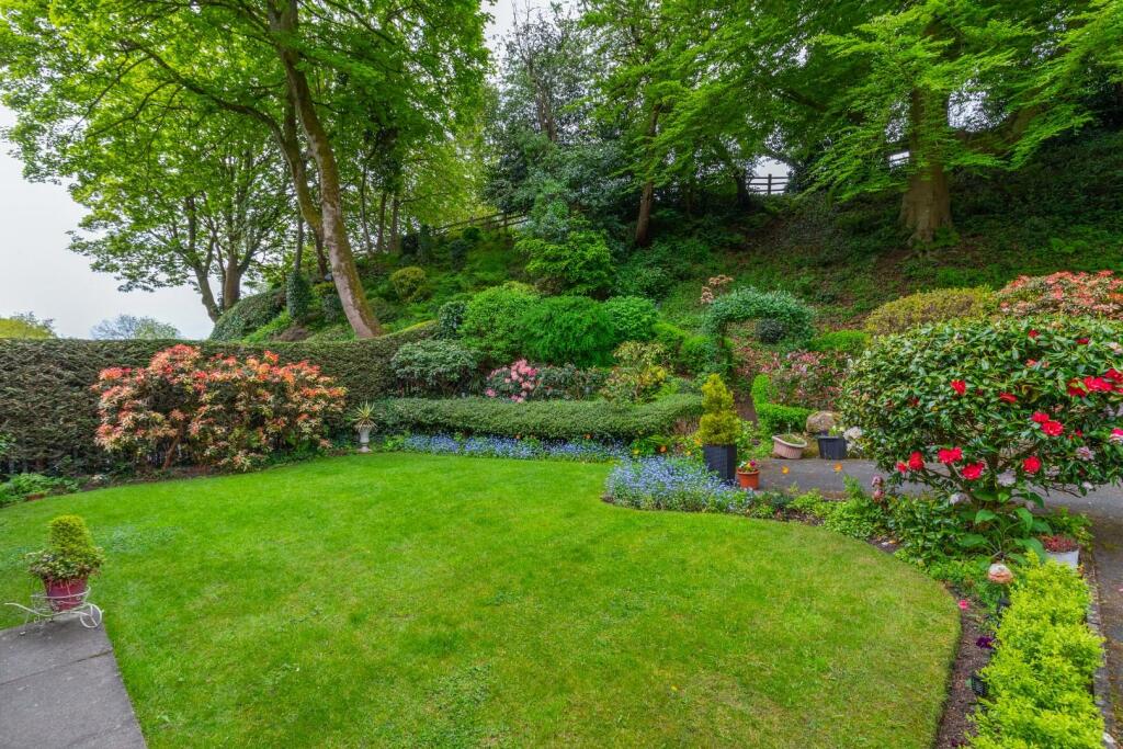 Additional property image - Stepping Stones, East Morton, Keighley