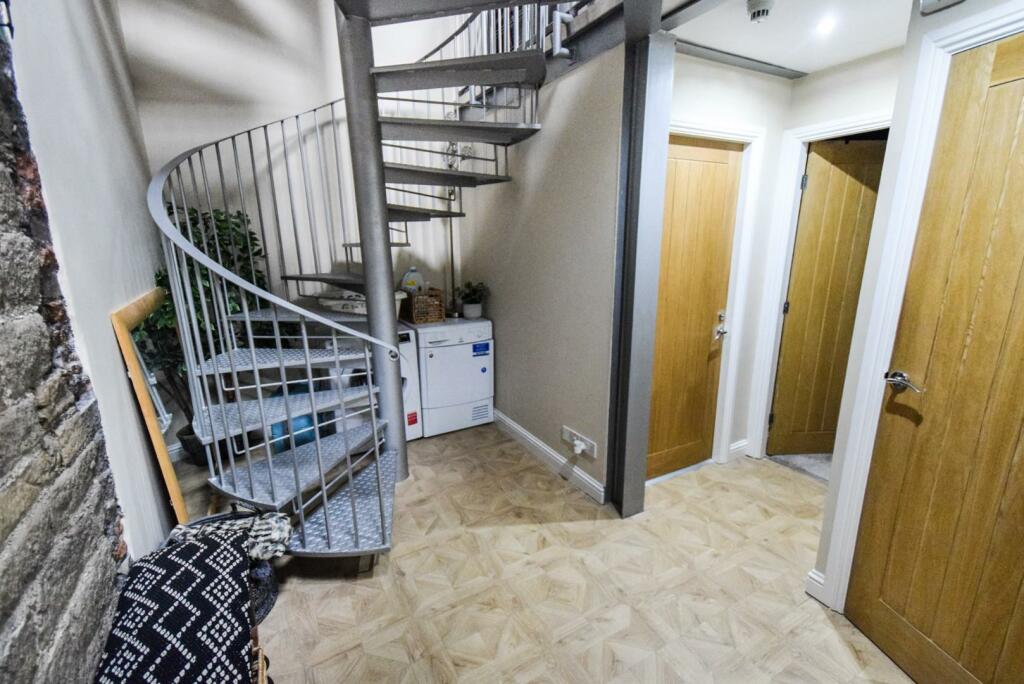 Additional property image - Park School Mews, Lime Street, Bingley