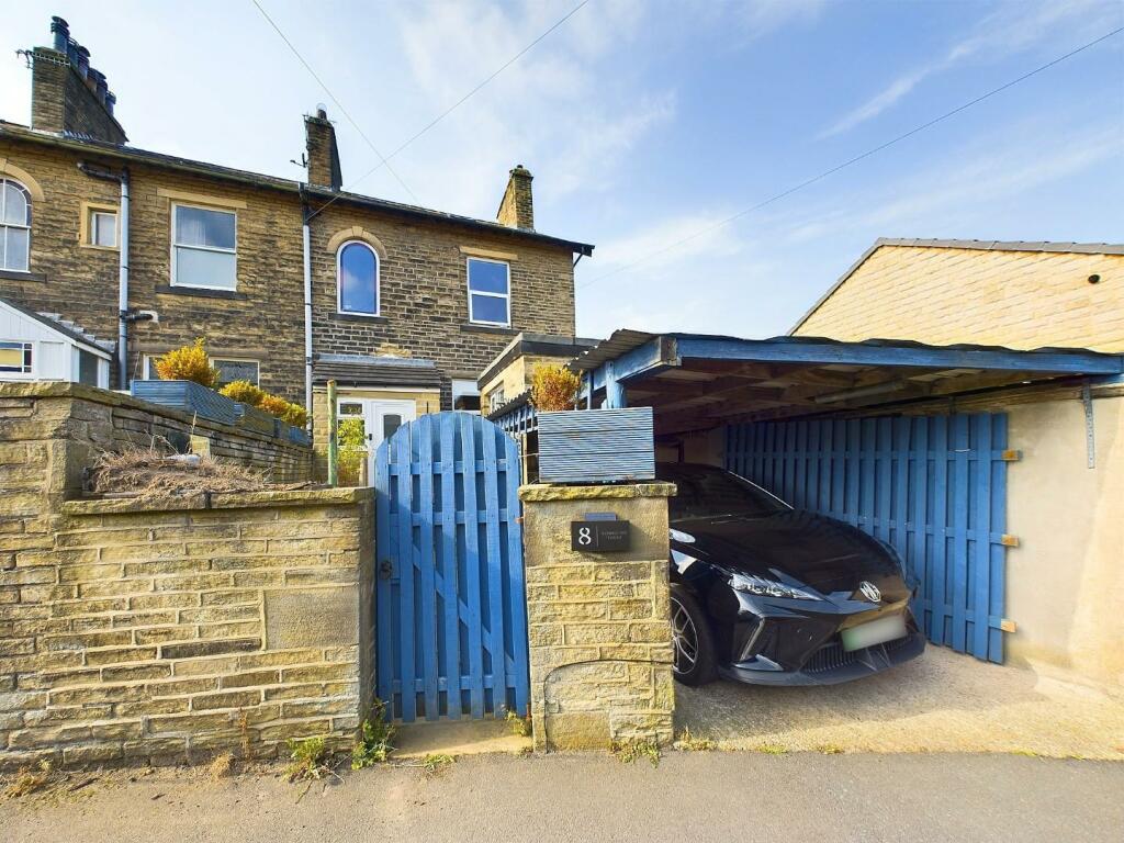 Main image of property: Sleningford Terrace, Bingley, , BD16