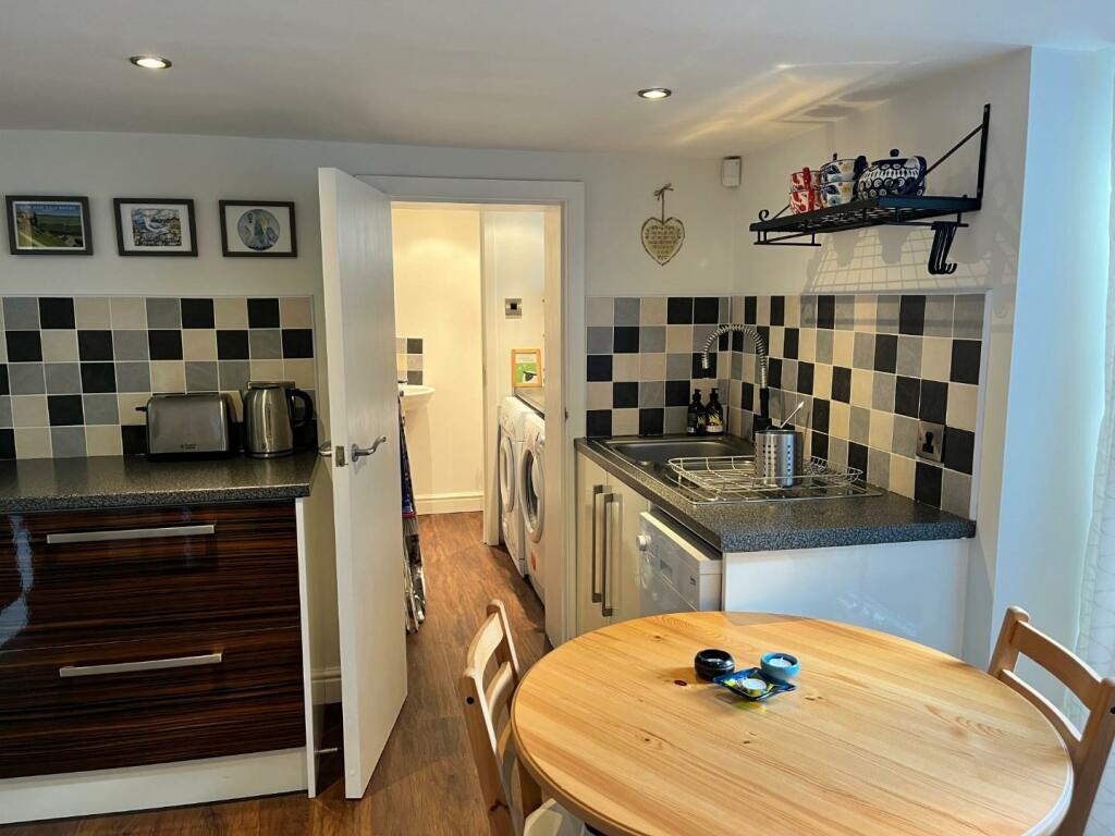 Additional property image - Mount View, Bingley