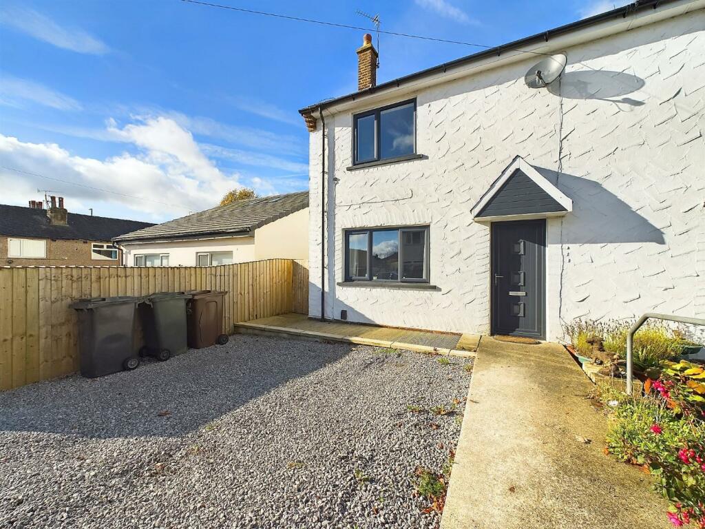 Additional property image - Beauvais Drive, Riddlesden, Keighley