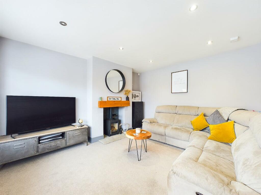 Additional property image - Roundhill Avenue, Bingley