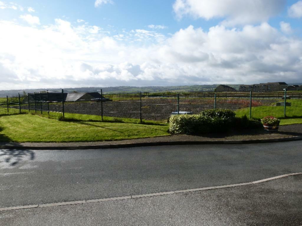 Additional property image - Agincourt Drive, Hill Top View, Gilstead