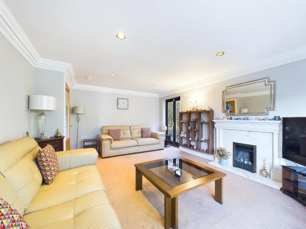 Additional property image - Stonegate, Bingley