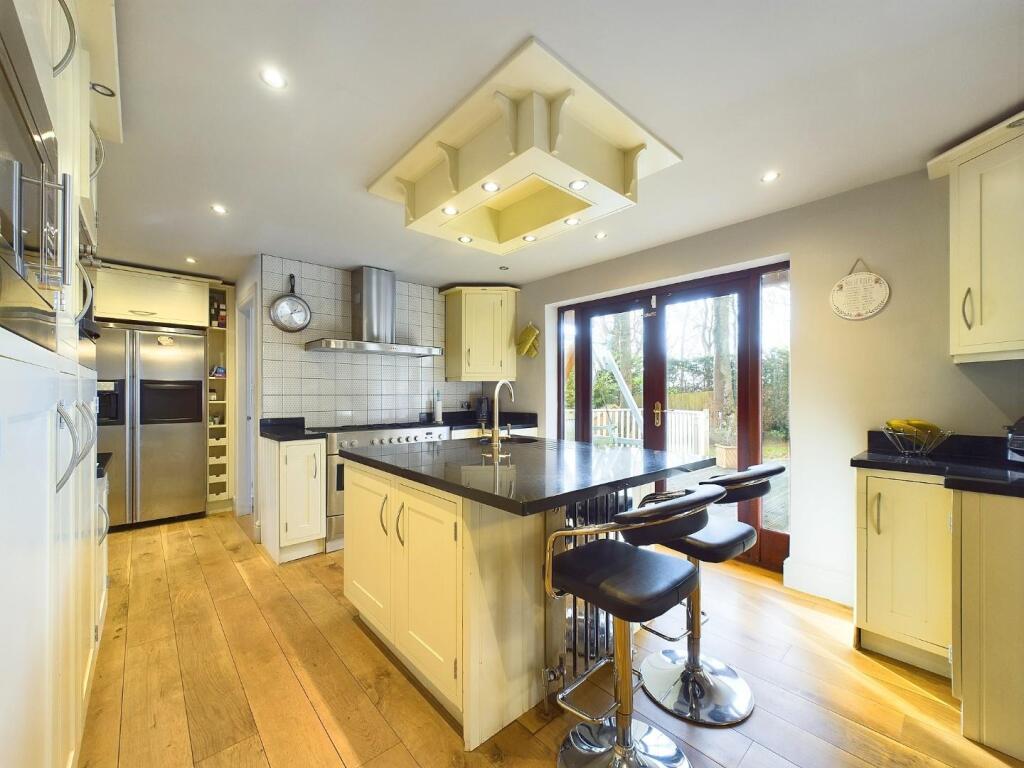 Additional property image - Stonegate, Bingley