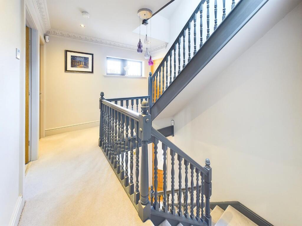Additional property image - Stonegate, Bingley