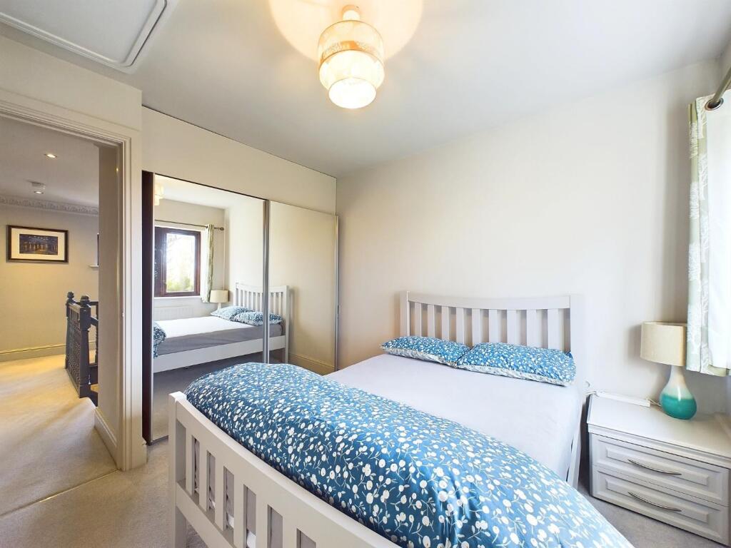 Additional property image - Stonegate, Bingley