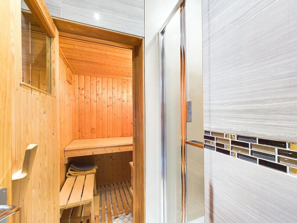 Additional property image - Stonegate, Bingley