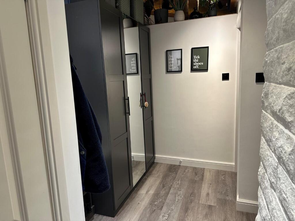 Additional property image - Byron Mews