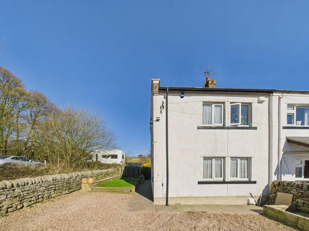 Main image of property: Heights Lane, Bingley