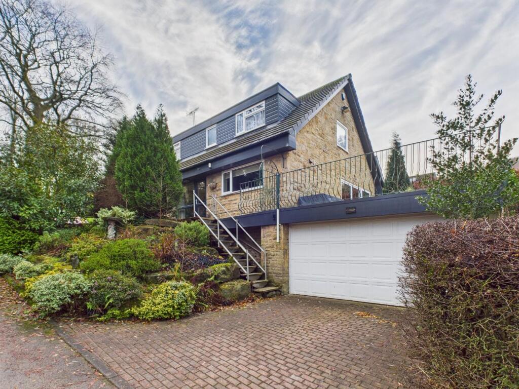 Main image of property: Longwood Avenue, Bingley, BD16 2RX
