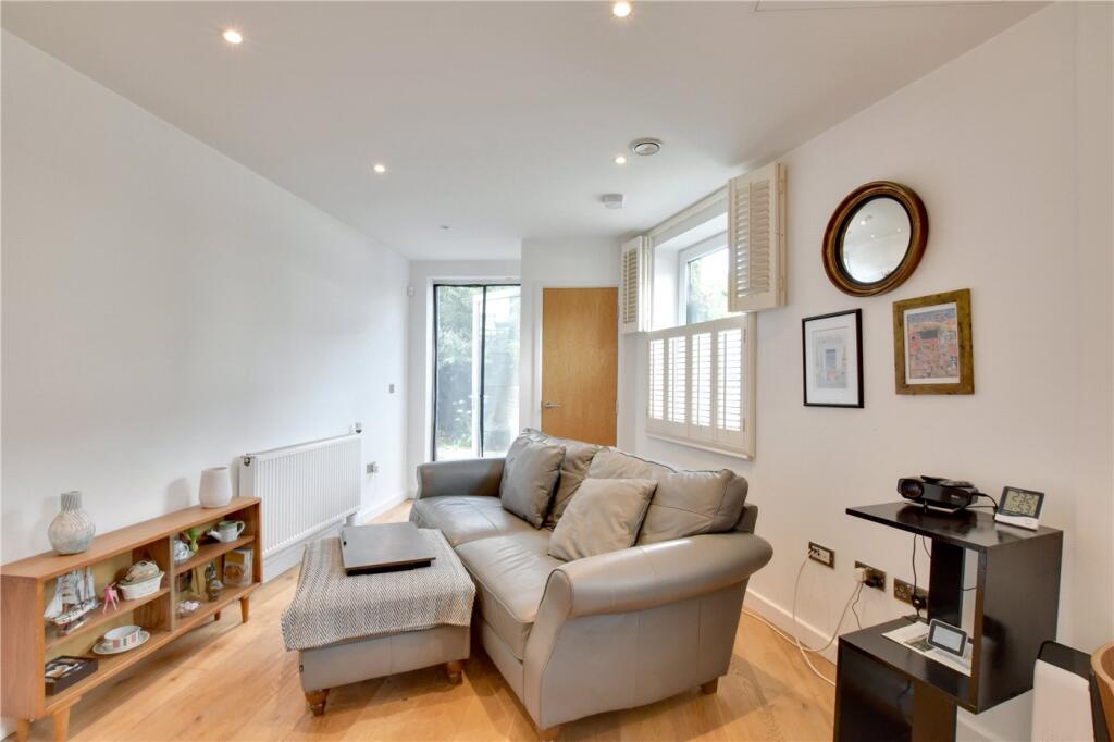 Main image of property: Blackwall Lane, Greenwich, London, SE10