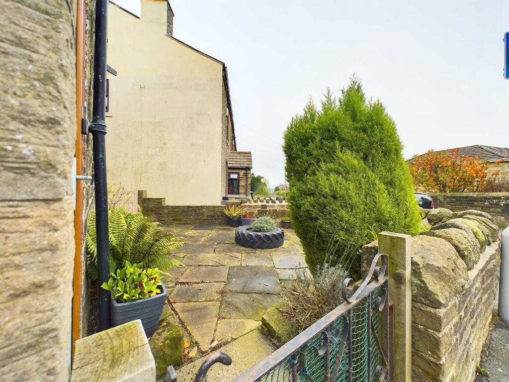 Additional property image - Lane Side, Wilsden, Bradford