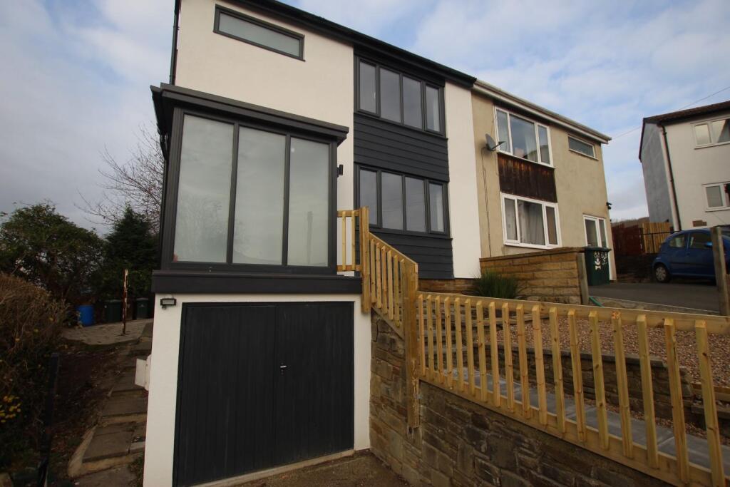 Main image of property: Sleningford Rise, Bingley