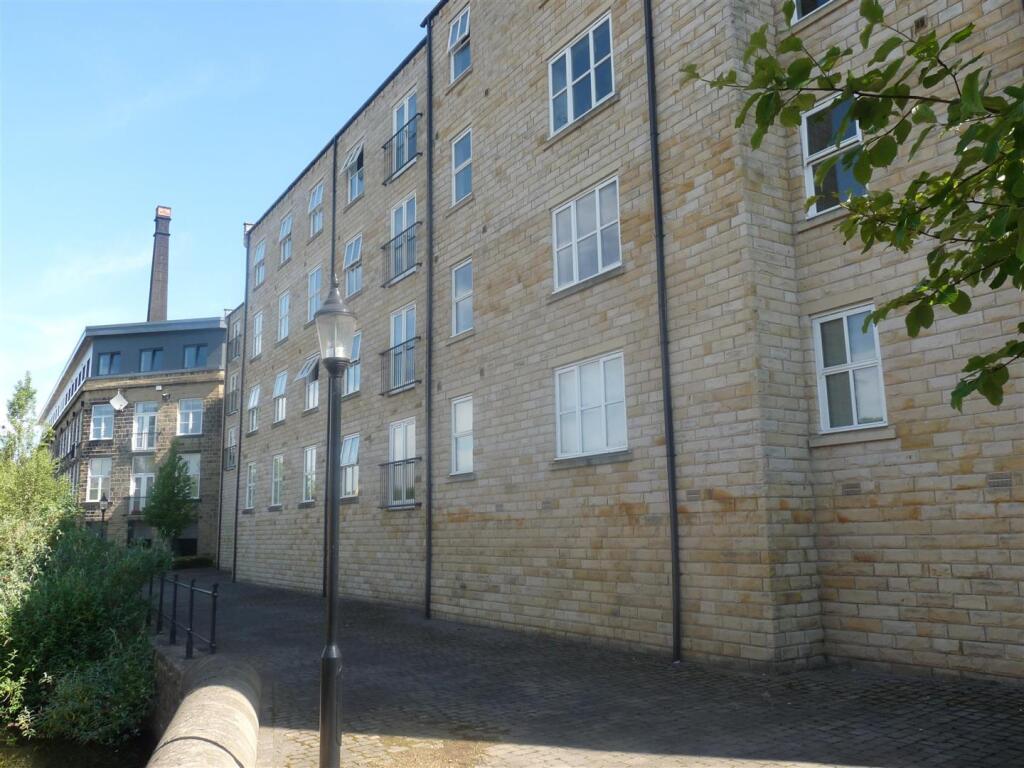 Main image of property: Navigation Quay, Britannia Wharf, Bingley