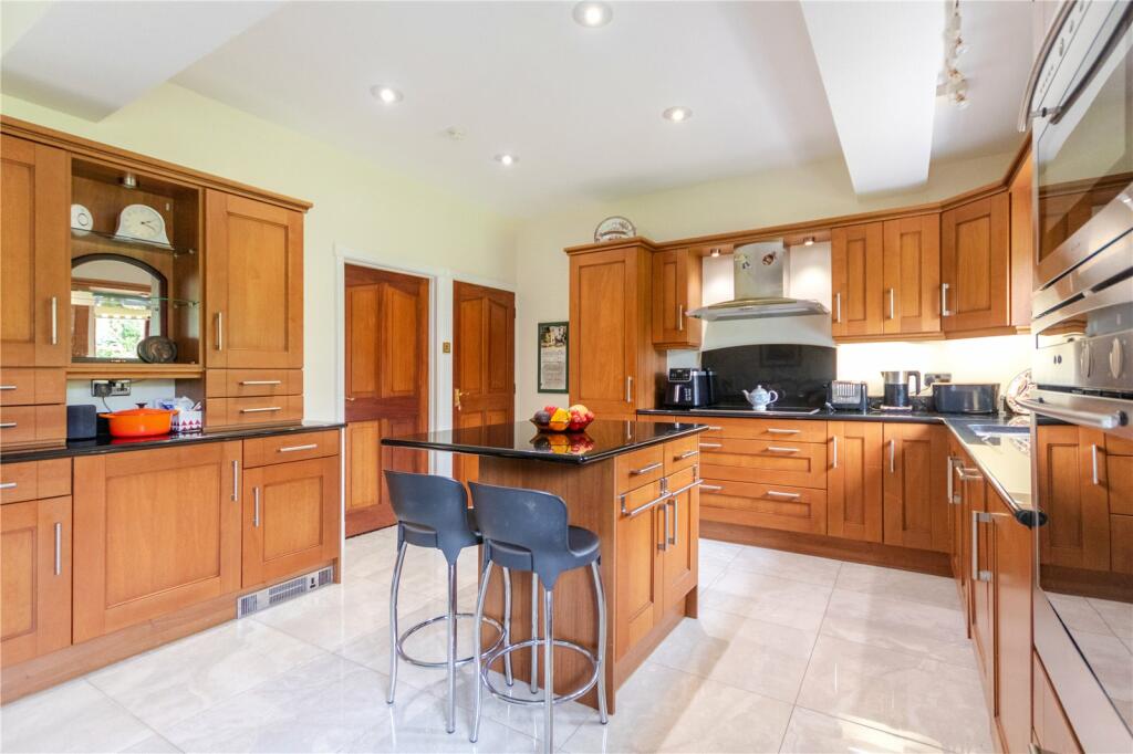 Additional property image - Wood Close, Lisvane, Cardiff, CF14