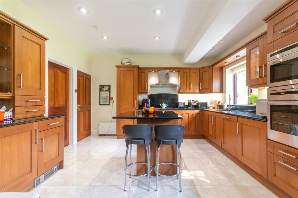 Additional property image - Wood Close, Lisvane, Cardiff, CF14