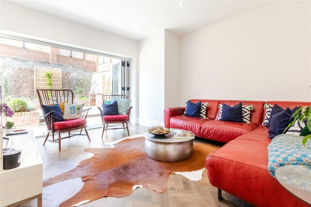 Additional property image - Coed Pengam, Lisvane, Cardiff, CF14