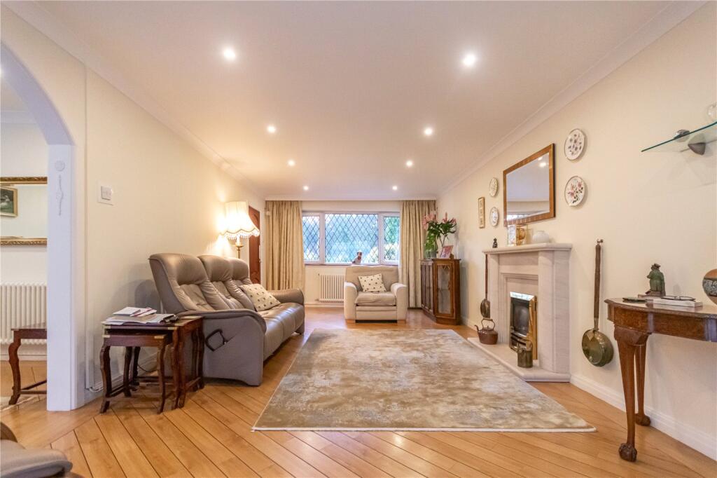 Additional property image - Watford Road, Caerphilly, CF83