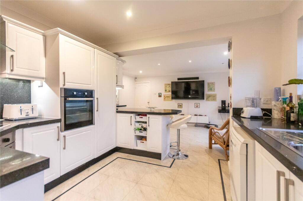 Additional property image - Watford Road, Caerphilly, CF83