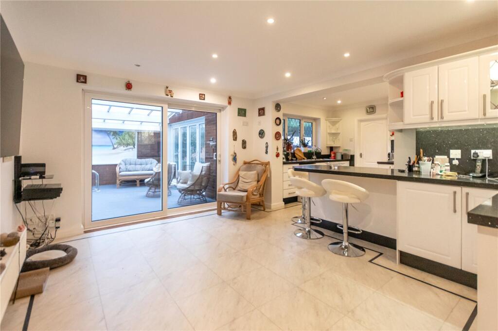 Additional property image - Watford Road, Caerphilly, CF83