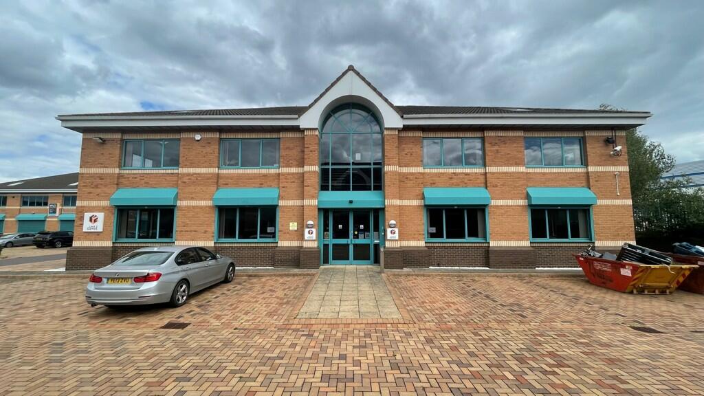 Additional property image - 2 Jephson Court, Tancred Close, Leamington Spa, Warwickshire, CV31 3RZ