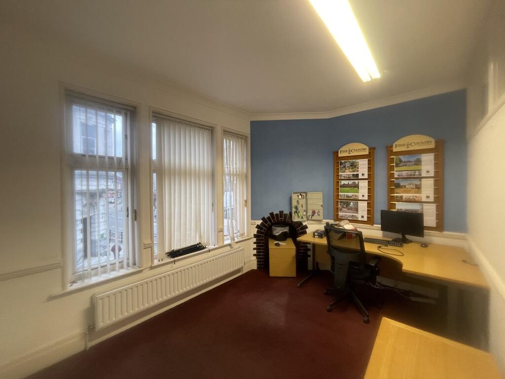 Additional property image - 1 Regent Street, Rugby, Warwickshire, CV21 2PE