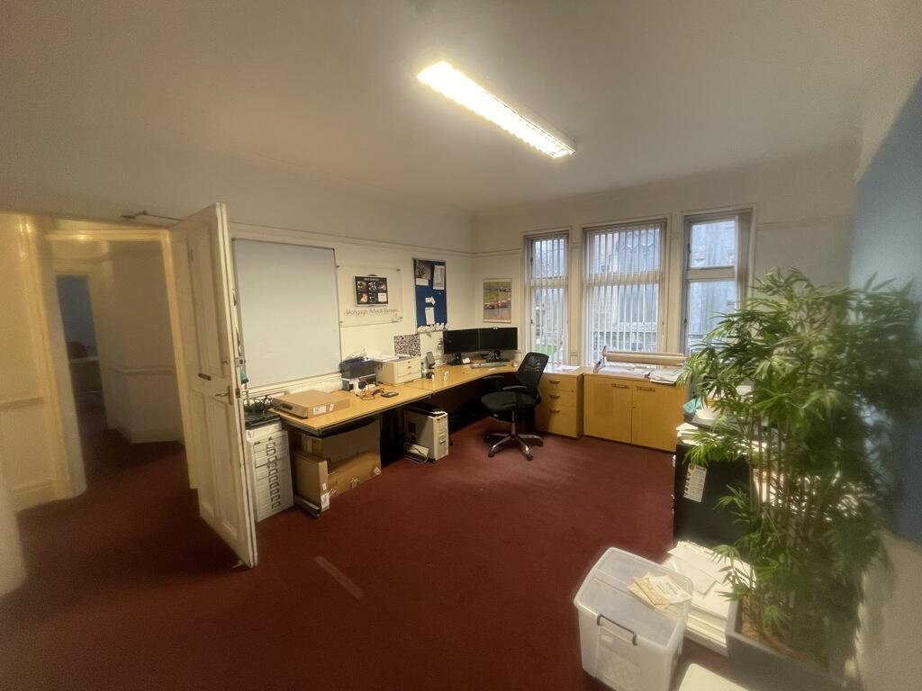 Additional property image - 1 Regent Street, Rugby, Warwickshire, CV21 2PE