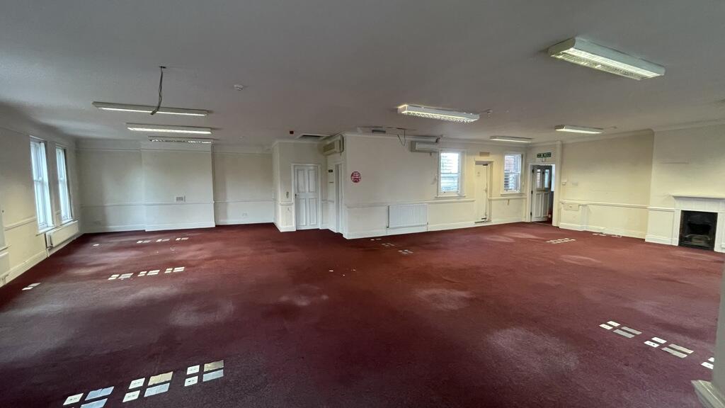 Additional property image - 1 Regent Street, Rugby, Warwickshire, CV21 2PE