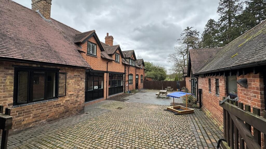 Additional property image - Diddington Hall, Kenilworth Road, Nr Meriden, Coventry, West Midlands, CV7 7HQ