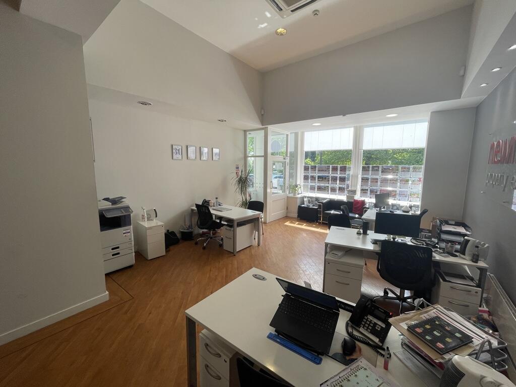 Additional property image - 3 Euston Place, Leamington Spa, Warwickshire, CV32 4LN