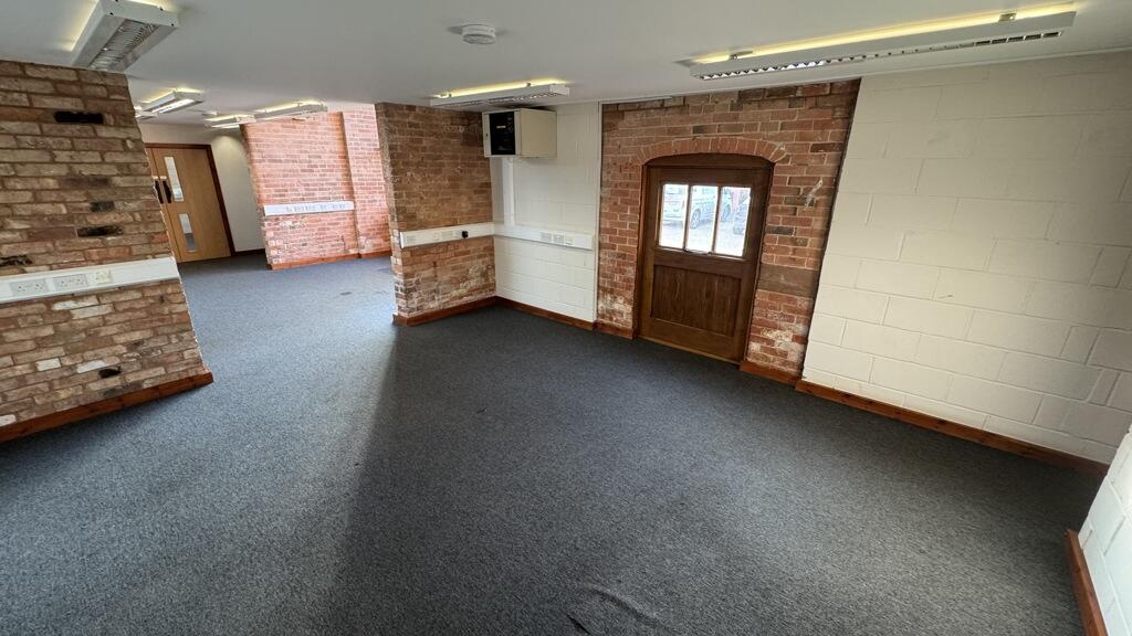 Additional property image - Unit 5/6 Patrick Farm Barns, Meriden Road, Hampton In Arden, Solihull, B92 0LT