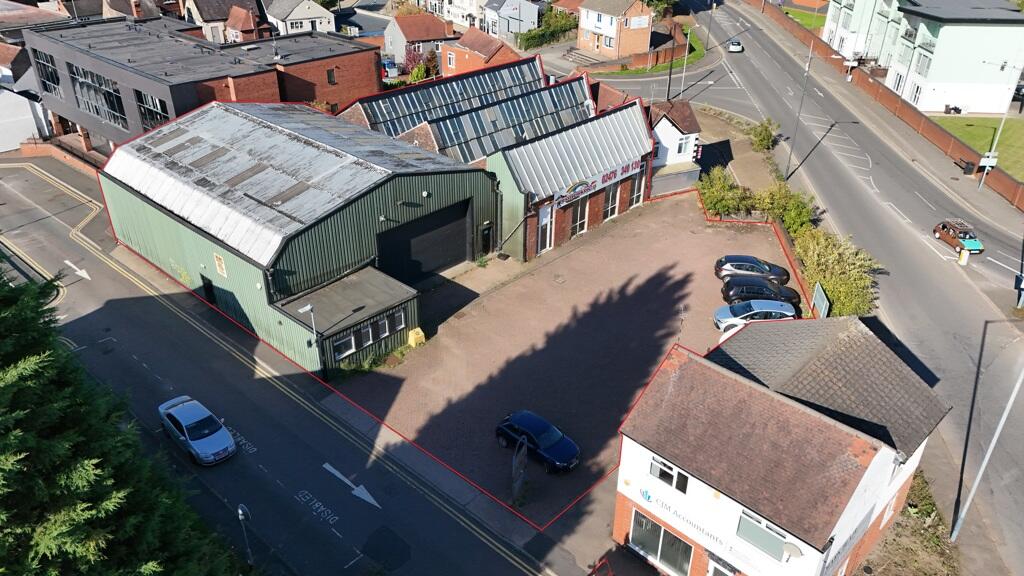 Main image of property: 7, Freer Street, Nuneaton, Warwickshire, CV11 4PR