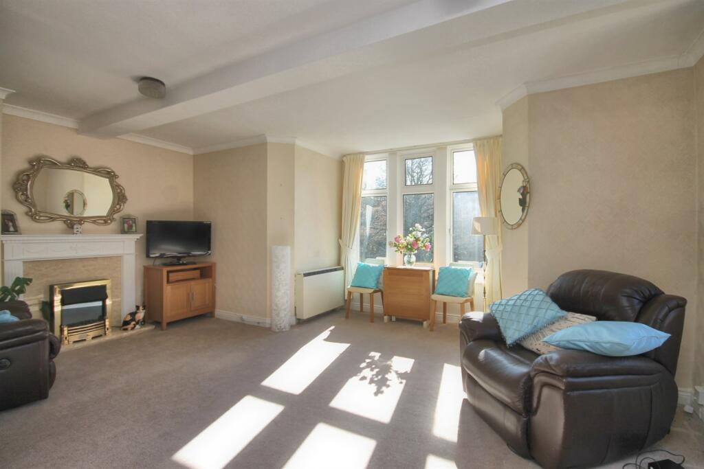 1 bedroom retirement property for sale in Barclay Hall, Hall Lane