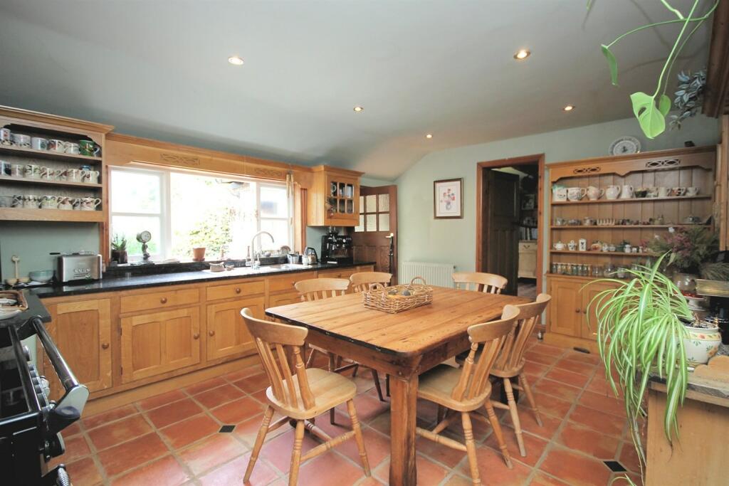 Additional property image - Holmes Chapel Road, Lach Dennis