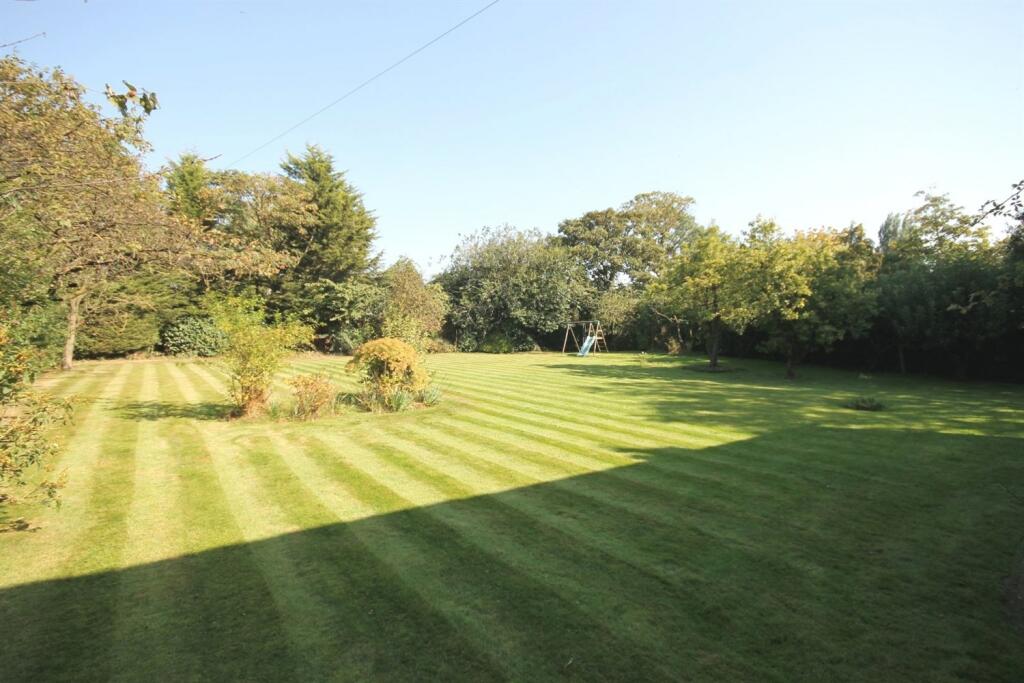 Additional property image - Holmes Chapel Road, Lach Dennis