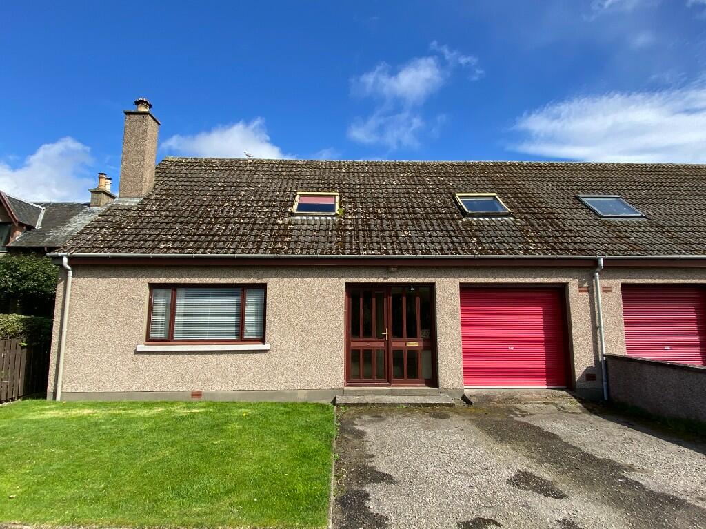 4 bedroom semidetached house for sale in 2 Station Rd, Invergordon, RossShire, IV18 0RY, IV18