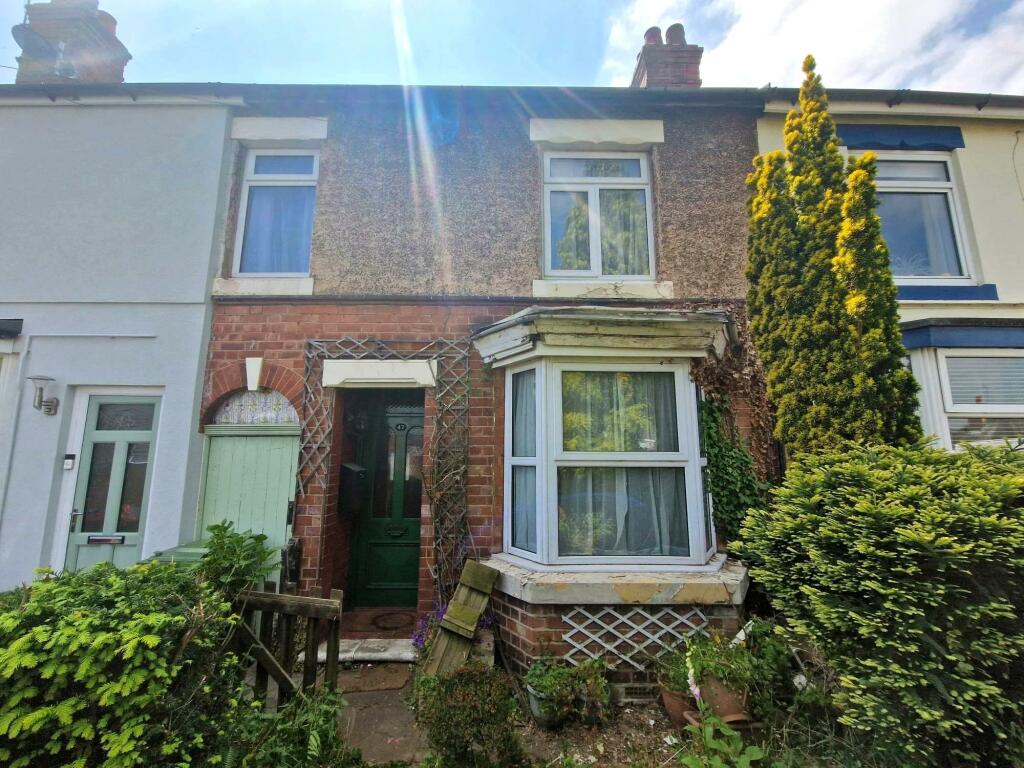 3 bedroom terraced house for sale in Fortescue Lane, Rugeley WS15 2AD, WS15