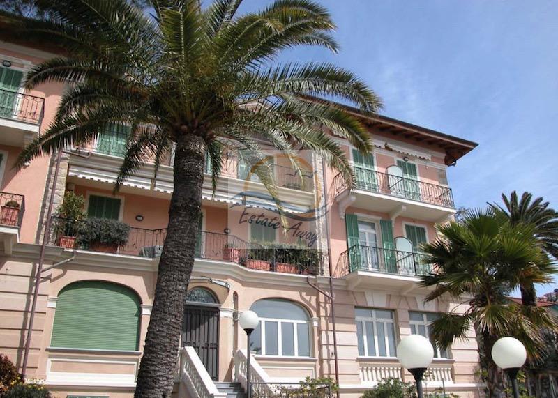 1 bedroom apartment for sale in Bordighera, Imperia, Liguria, Italy