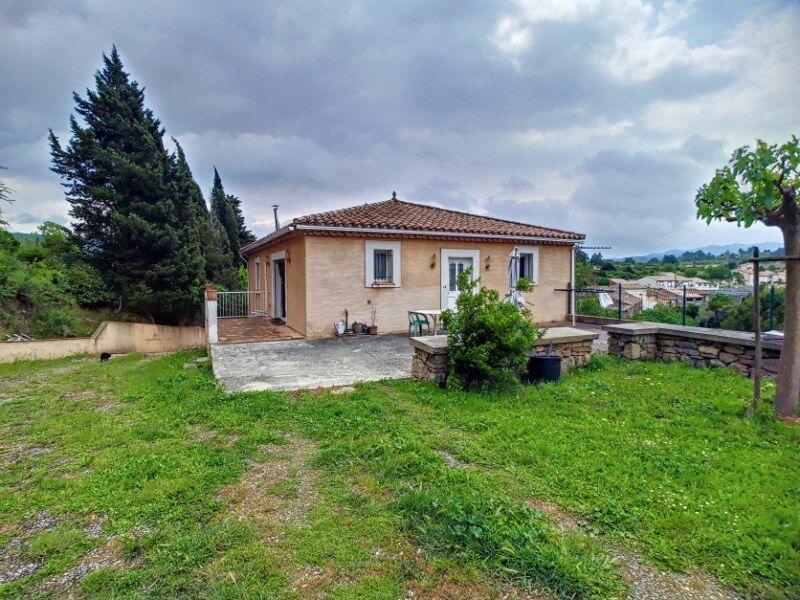 Villa for sale in Villa with great views...