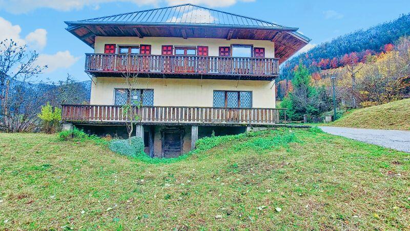 Main image of property: Apartment for Renovation, Seytroux