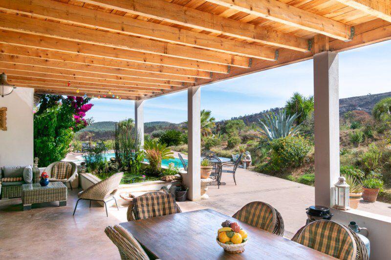 Main image of property: Single-Storey House with Heated Pool and View over Les Corbières, Languedoc-Roussillon, Aude