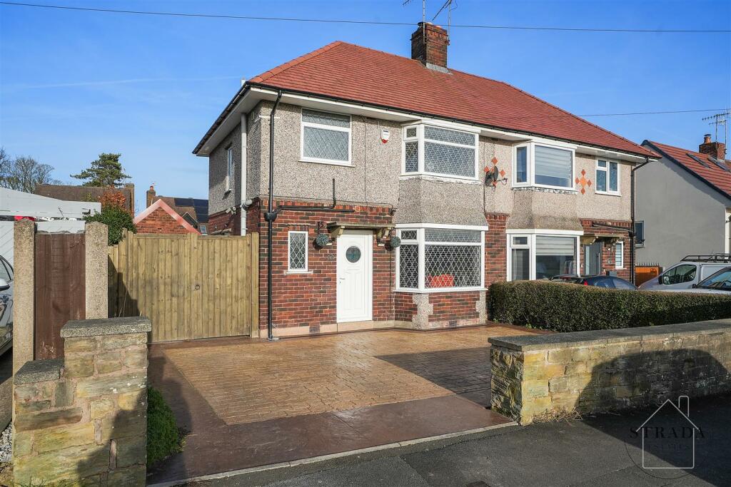 3 bedroom semidetached house for sale in Newbold Back Lane, Newbold