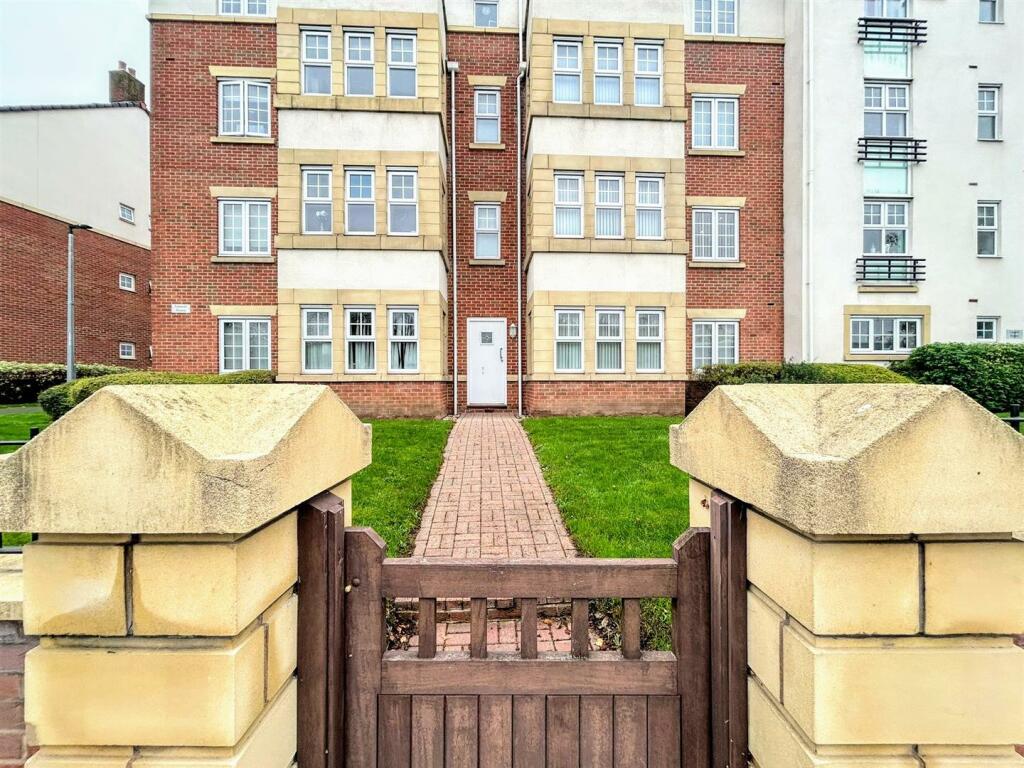 Main image of property: Archdale Close, Chesterfield