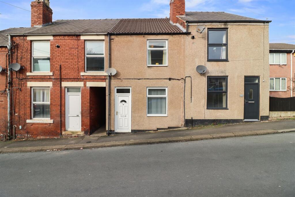 2 bedroom terraced house