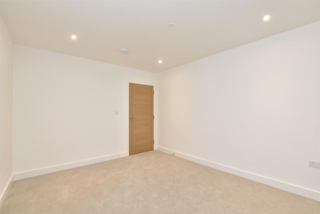 Additional property image - Mulberry Way, Combe Down, Bath, BA2