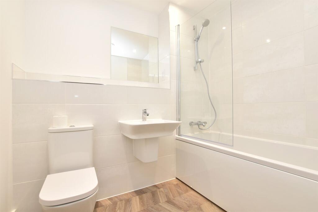 Additional property image - Mulberry Way, Combe Down, Bath, BA2