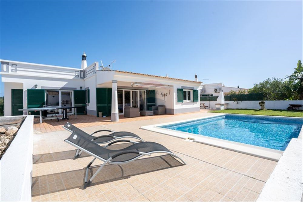 4 bedroom detached villa for sale in Albufeira, Algarve, Portugal