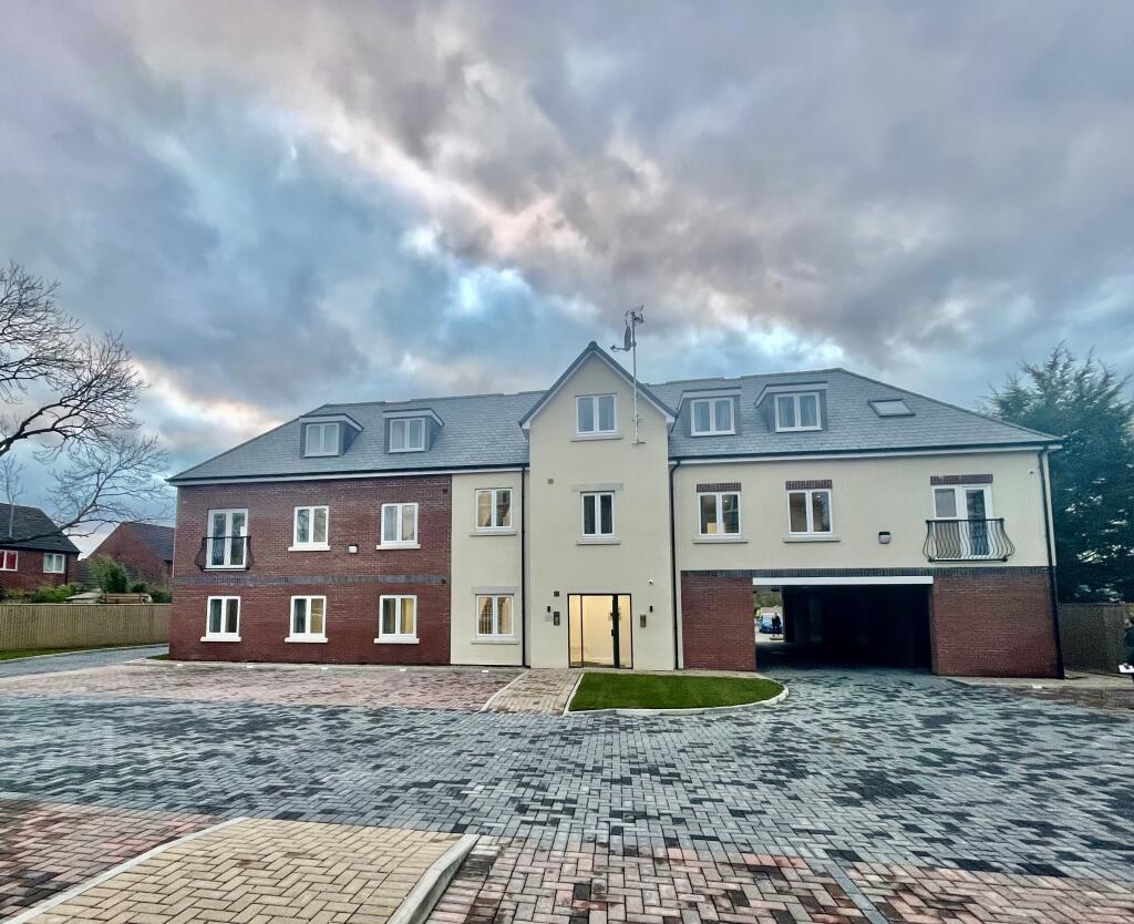 Main image of property: Danelaw Court, Hinckley, LE10 ONU